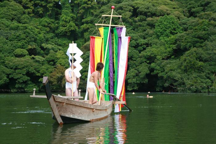 お櫃おさめ1