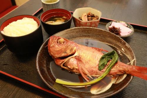 和風レストランナチュラル金目鯛姿煮定食
